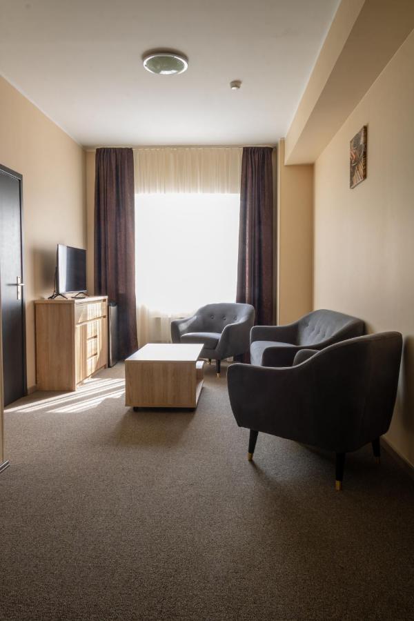 Vilarhotel Aizkraukle Esterno foto